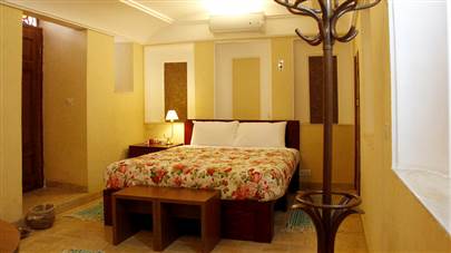 اتاق دو تخته دبل هتل خانه سه نیک یزد اتاق دو تخته دبل هتل خانه سه نیک یزد